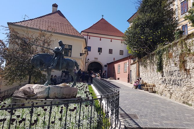 Walking tour of Zagreb - Walking beneath the city in Tunel Grič
