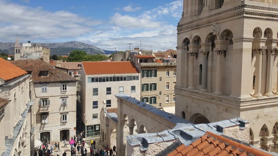 Walking Tour Split - Entering Diocletian’s Palace and the Roman core