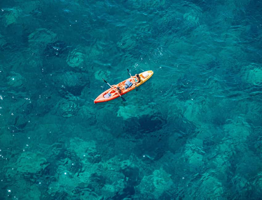 Water activity, kayak tours with a guide, cliff jumping - Starting beside the boats in Stara Baska