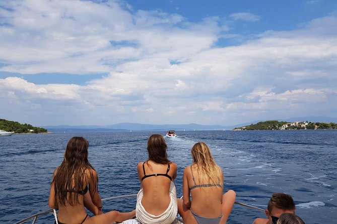 Water Taxi Ride from Split Airport to Hvar - Arriving at Hvar port