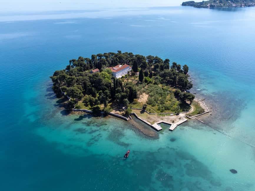 Zadar: 3-Island Speedboat Tour with Snorkeling and Drinks - Ošljak: swimming, walking, and a short hike