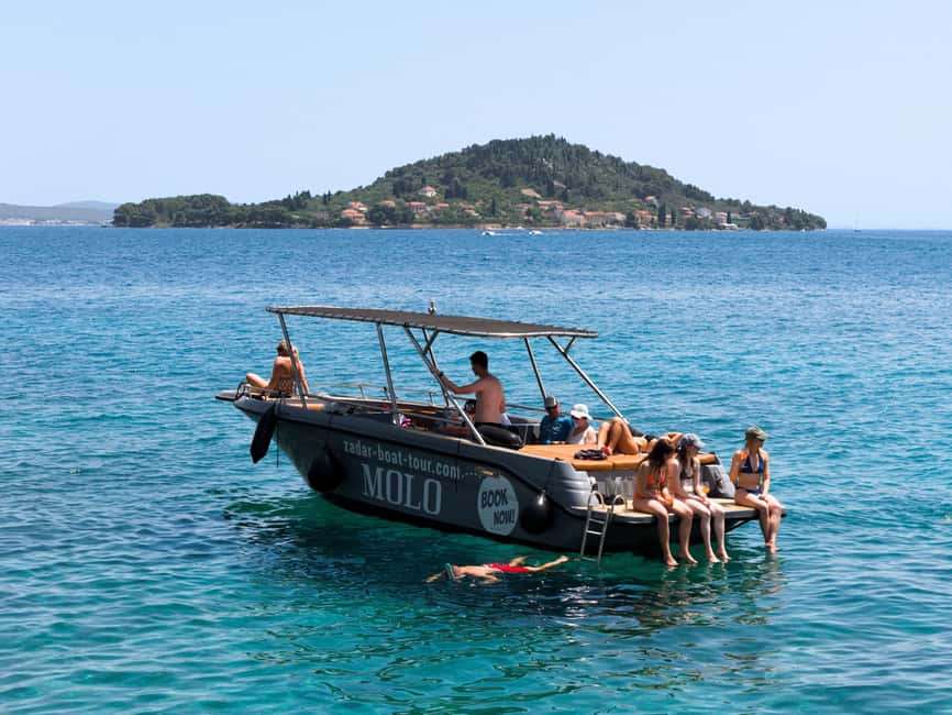 Zadar: 3 Islands Luxury Boat Tour with Aperol Spritz - Kali gives the day a local break