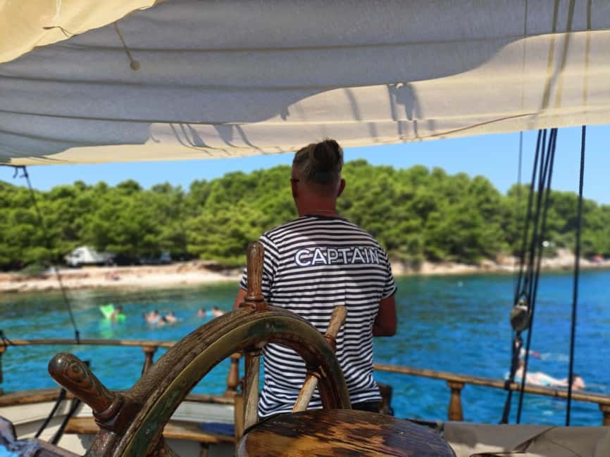 Zadar: Boat Tour with Unlimited Wine & 3 Stops - Hidden Bay: the strongest swimming stop