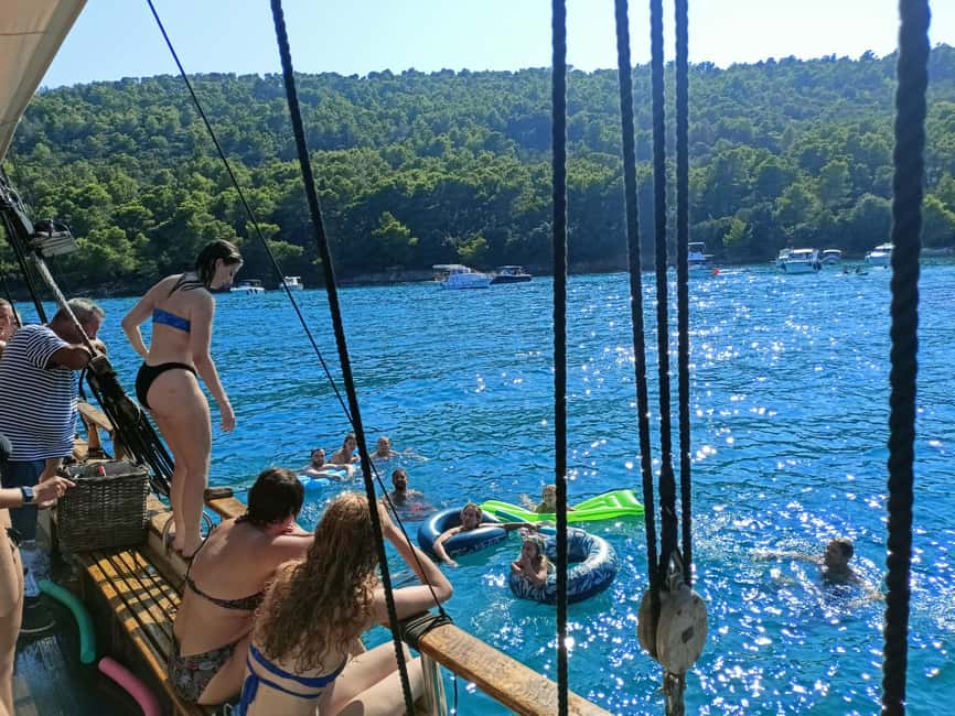 Zadar: Boat Tour with Unlimited Wine & 3 Stops - What the $40 price really gets you