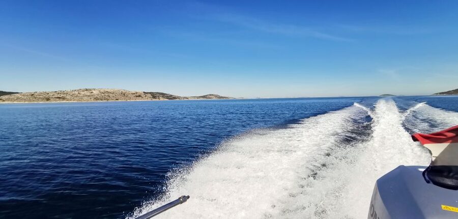 Zadar: Guided Tour to Ugljan, Osljak, & Galevac by Speedboat - Osljak: a tiny island with a proper swim stop