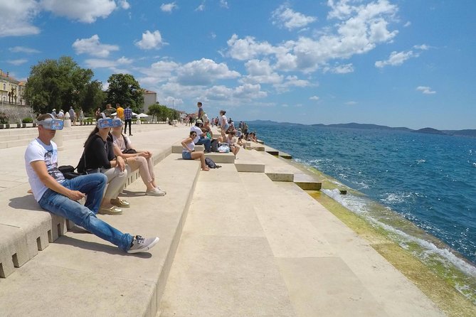 Zadar Guided Tour with Virtual Reality Experience - The former market and the destruction of World War II