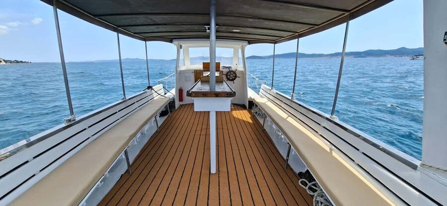 Zadar: Island Hopping Speedboat Adventure with Aperol Spritz - Who will enjoy this half-day outing?