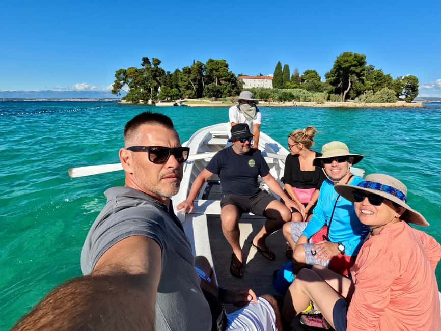 Zadar: Island-Hopping, Swimming & Snorkeling SpeedBoat Tour - Returning Past the Greeting to the Sun