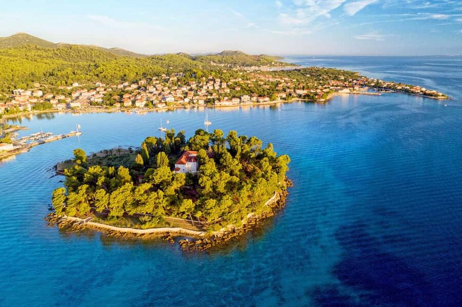 Zadar: Island-Hopping, Swimming & Snorkeling SpeedBoat Tour - The Pace, Boat Ride, and Weather Factor