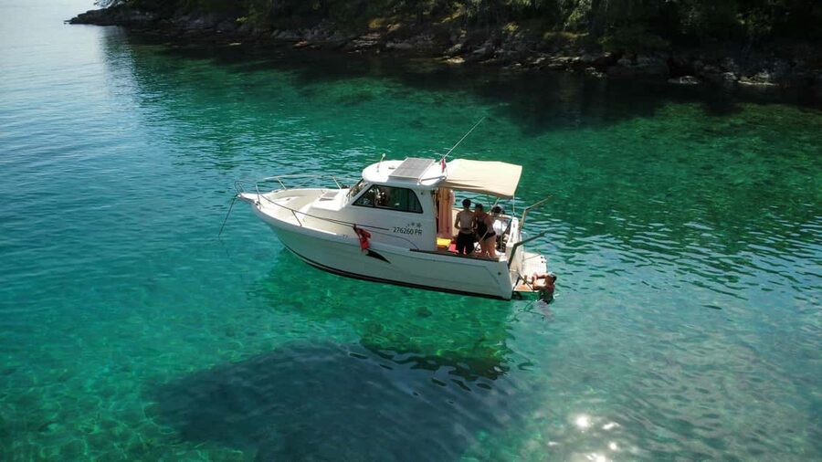 Zadar: Islands & Lagoons Tour with Drinks and ECO fruits... - Leaving Zadar by speedboat