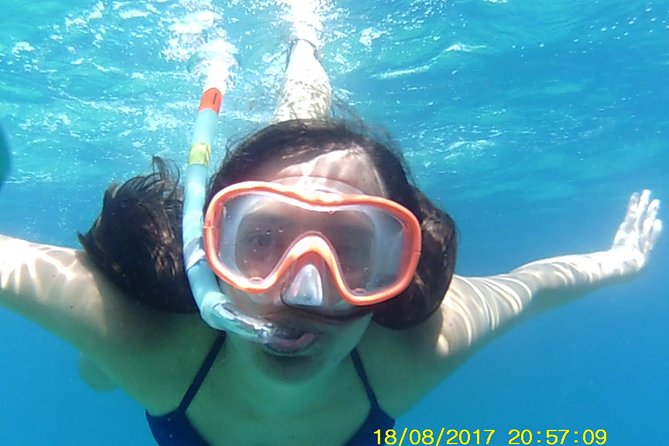 Zadar: Kornati Boat Tour with Snorkeling, Breakfast and Lunch - Lunch brings the boat group back together