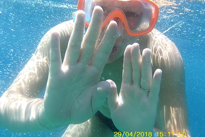 Zadar: Kornati Boat Tour with Snorkeling, Breakfast and Lunch - Boat size, comfort, and the main warning