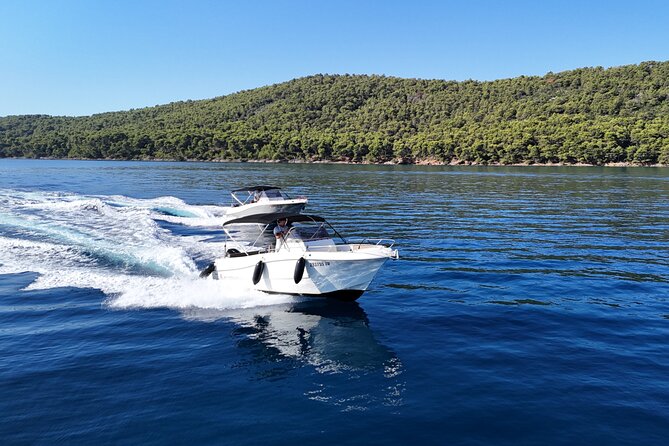 Zadar: Original Island-Hopping Speedboat Tour - Kali or another island stop for food and local character