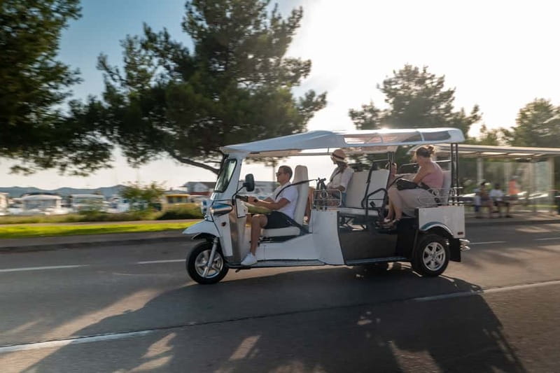 Zadar: Panorama Eco Tuk Tuk Tour - The unusual Sphinx of Zadar