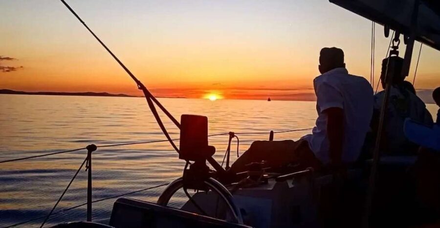 Zadar: Private Sunset Sailboat Tour with Drinks - Setting Out From Obala Kneza Branimira at 7:00 p.m.