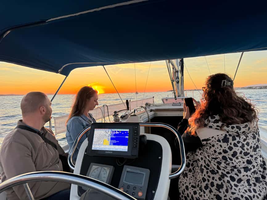 Zadar: Private Sunset Sailing Tour in Zadar Archipelago - The islands, birds, and distant fishing villages