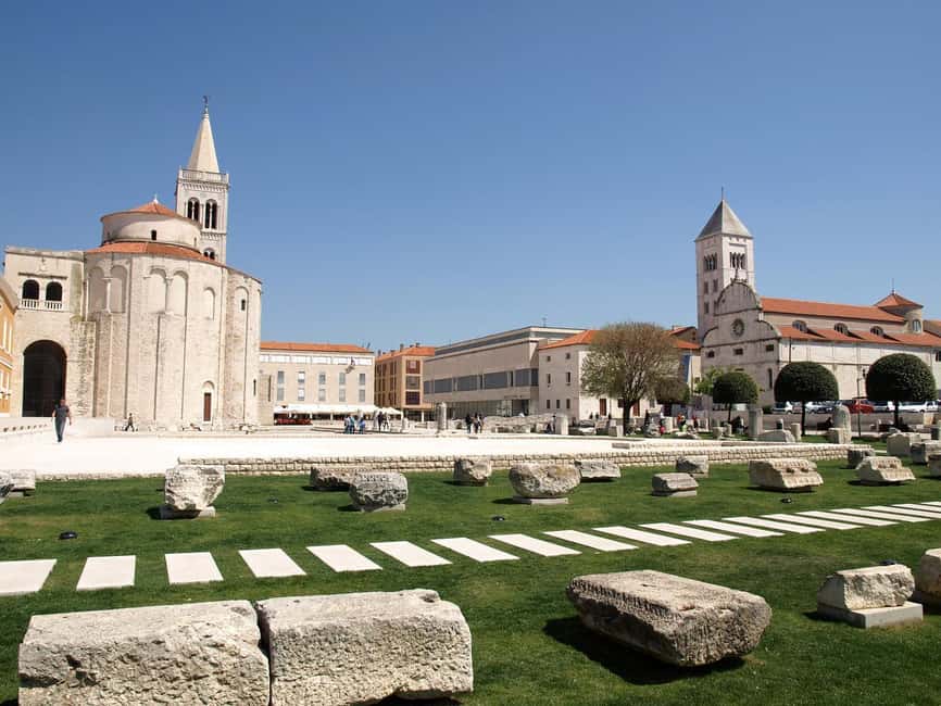 Zadar Private Walking Tour: German - Zadar’s walls and the Land Gate