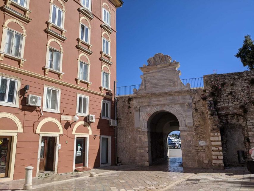 Zadar: Private Walking Tour Through 3,000 Years of History - The Roman Forum and St. Donat