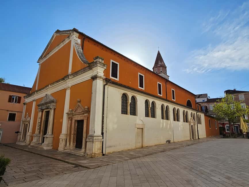 Zadar: Private walking tour through history and modern time - Five Wells Square and the practical side of the city