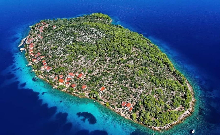 Zadar: RIB boat Tour to Hidden Bays with Snorkeling & Drinks - Is $47 good value?