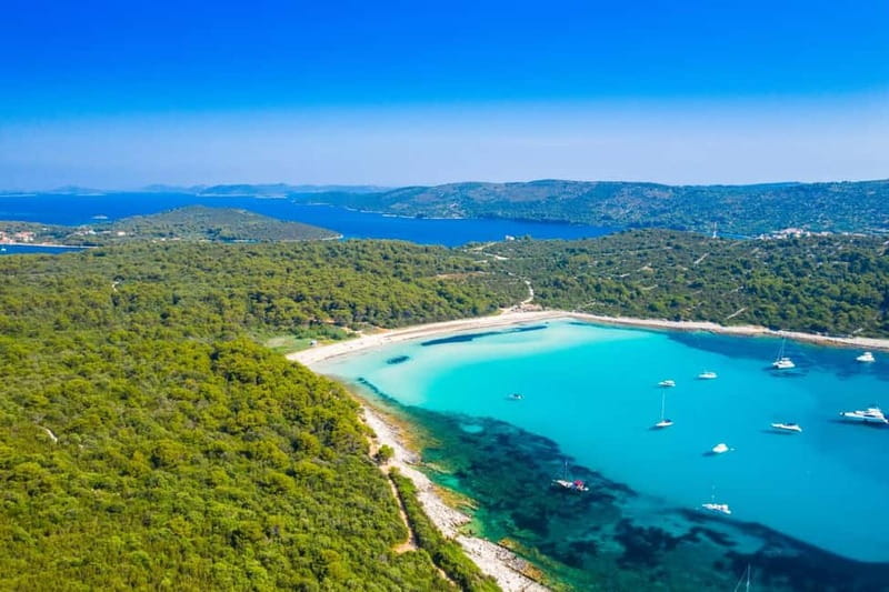 Zadar: Saharun Beach and Dugi Island Boat Tour with Lunch - Veli Rat Lighthouse and the 45-minute break