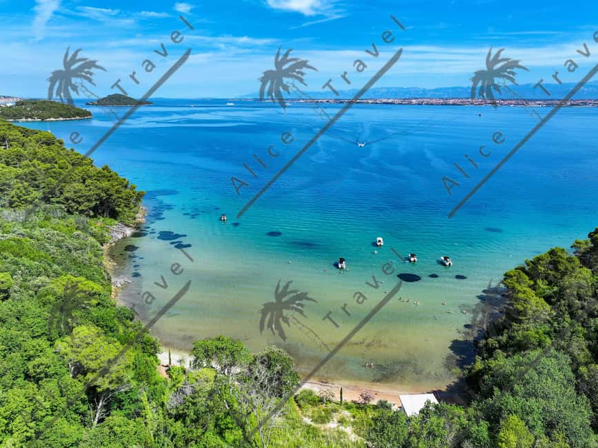 Zadar: Speedboat Escapade 3 stops & Snorkeling & Local Wine - The speedboat ride and the first look at Zadar