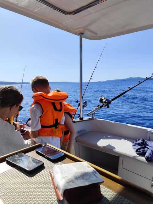 Zadar: Sunset Fishing Half-Day Guided Boat Trip - How the price works for a small private group