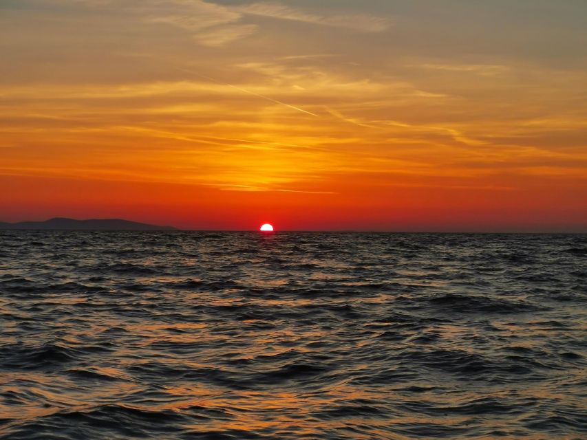 Zadar: Sunset & Nighttime Cruise with Sparkling Wine - Why this Zadar cruise works so well at sunset