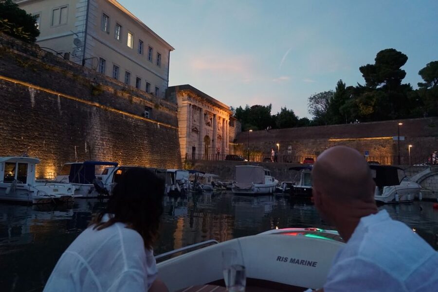 Zadar: Sunset & Nighttime Cruise with Sparkling Wine - The Sea Organ from its quieter side