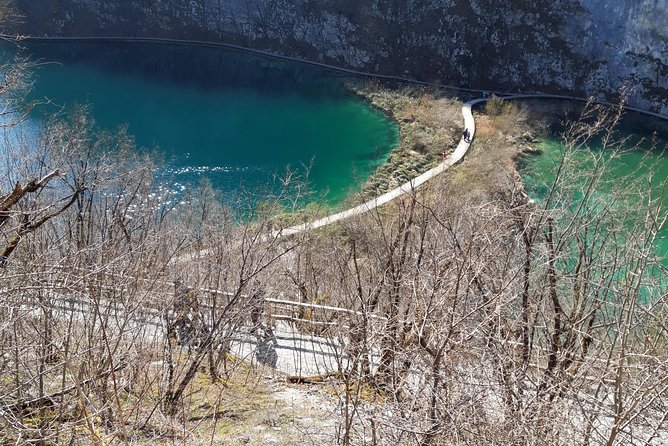Zadar to Plitvice lakes: Guided tour with pre-booked tickets - The 4:00 PM meeting time matters