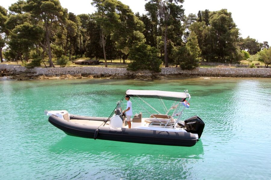 Zadar: Ugljan and Preko Islands SpeedBoat Tour —with Drinks - Who will enjoy this tour most
