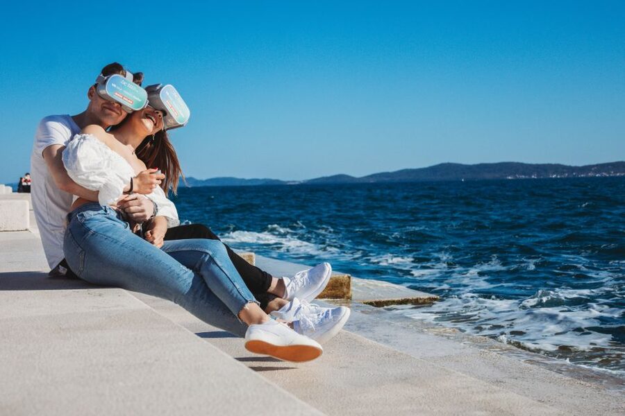 Zadar: Virtual Reality Guided History Walking Tour - Finding the former city market