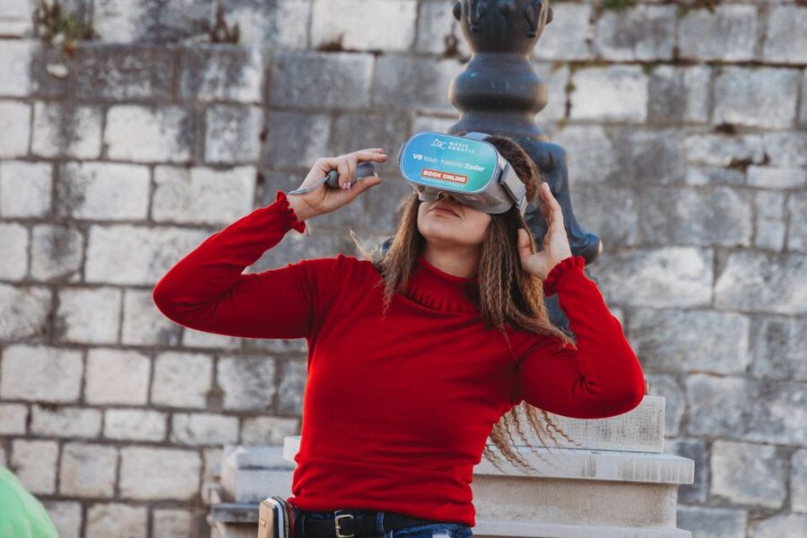 Zadar: Virtual Reality Guided History Walking Tour - Floating above Zadar in a hot-air balloon