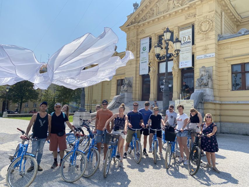 Zagreb: 2.5-Hour Highlights Bike Tour - Lotrščak Tower and St. Mark’s Church