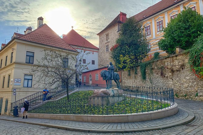 Zagreb in a day including cable car to Medvednica Nature park - Zagreb beyond the center: theatre, parks, and socialist architecture