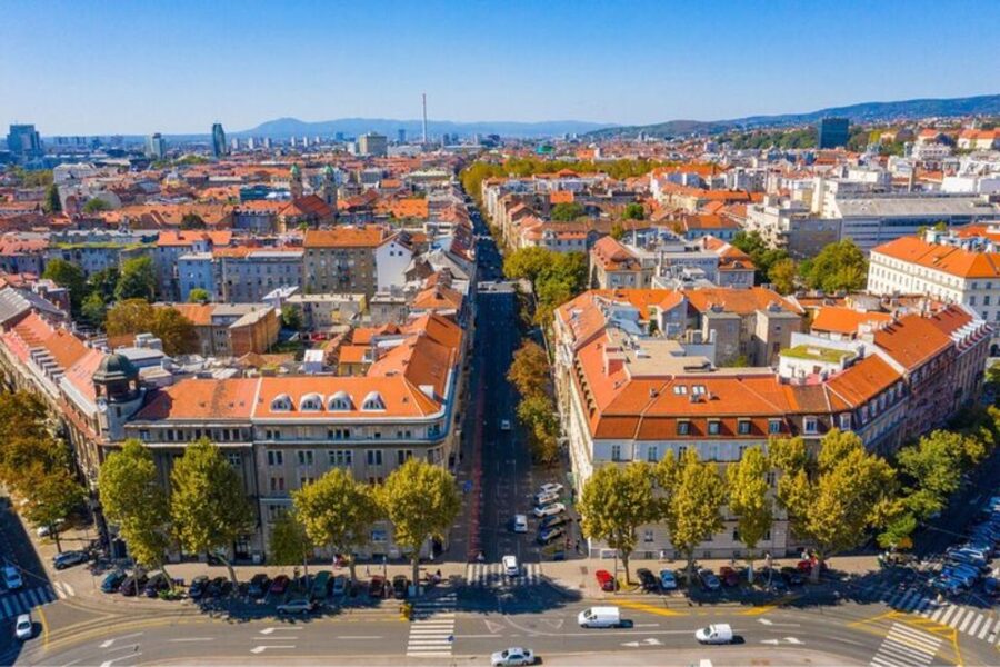 Zagreb: Private custom tour with a local guide - What the two-hour tour can realistically cover