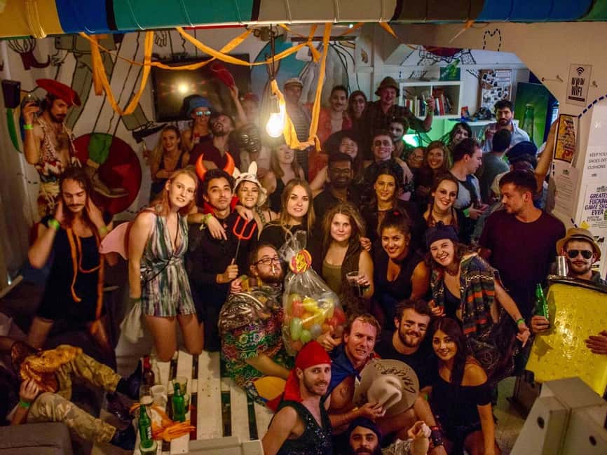 Zagreb: Pub Crawl, 1-Hour of Unlimited Drinks, & Club Entry - Starting at Whole Wide World Hostel and Bar