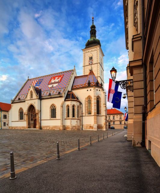 Zagreb: Small Group Walking Tour City Center and WW2 Tunnels - Gradec, the funicular, and the climb uphill