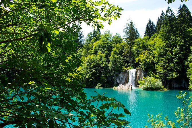 Zagreb to Split Private Transfer via Plitvice Lakes National Park - Rastoke: one hour among Slunj’s watermills